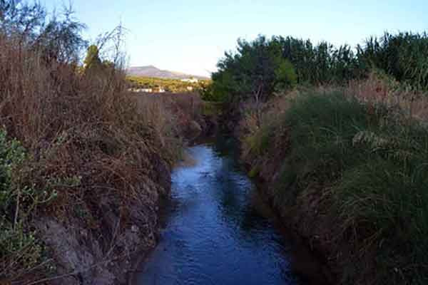 Fotos agua, manantiales, veneros fuentes Cabra.