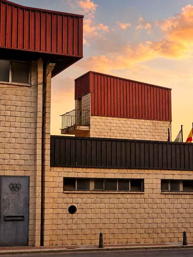 Foto de casas, edificios, viviendas, solares, de Cabra