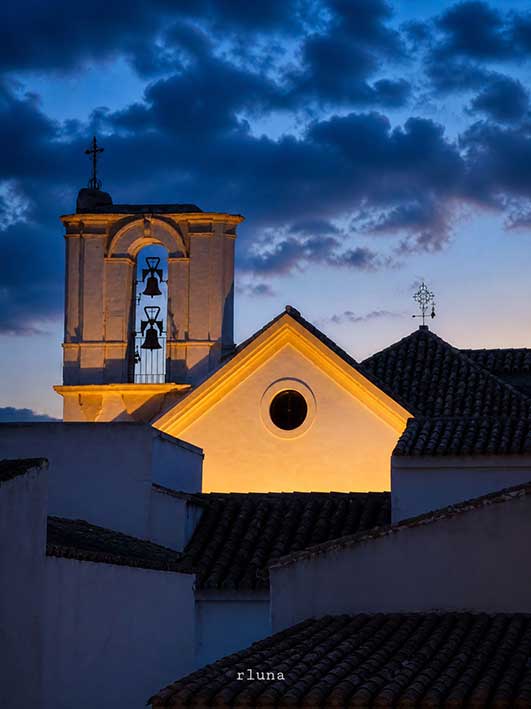 Foto de casas, edificios, viviendas, solares, de Cabra