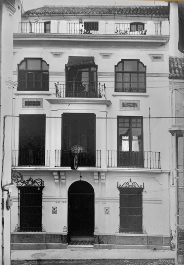 Foto de casas, edificios, viviendas, solares, de Cabra