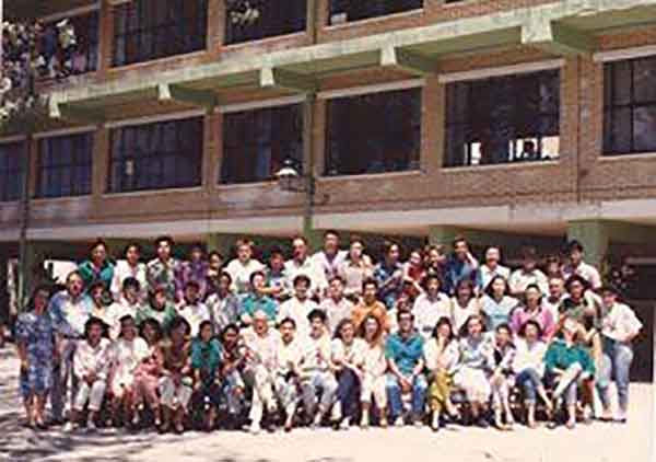 Foto relativas al Colegio Angel Cruz Rueda de Cabra de Córdoba