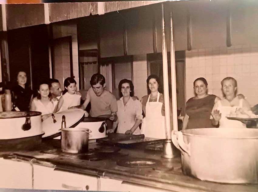 Foto relativa al centro de enseñanza las Escuelas Felipe Solís Villachenous de Cabra de Córdoba