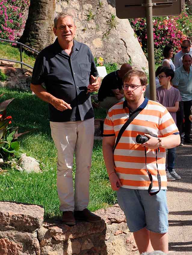 Fotografias de hombre, caballeros, niños, y personajes masculinos de Cabra