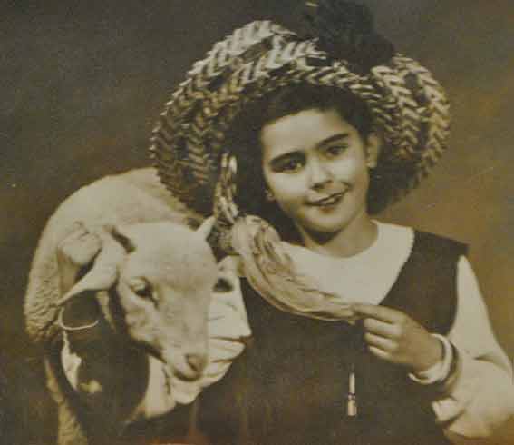 Elvira Ruiz, fotógrafa, historia de la fotografia de Cabra de Córdoba.