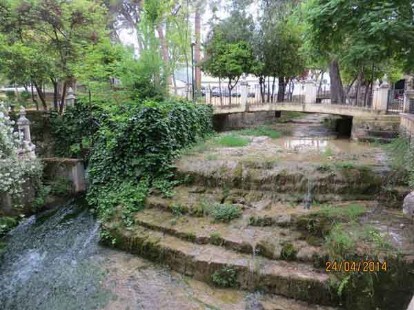 Fotografia de la Fuente del Río de Cabra