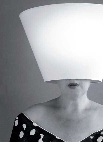 Libro de fotografía «Mujer Visible e Invisible» de Antonia Lozano