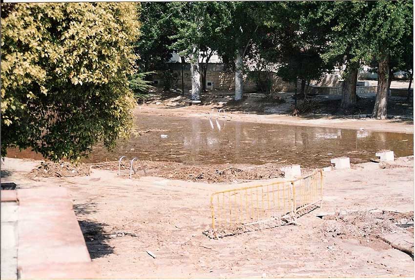 fotografías de las Piscinas  de  Cabra
