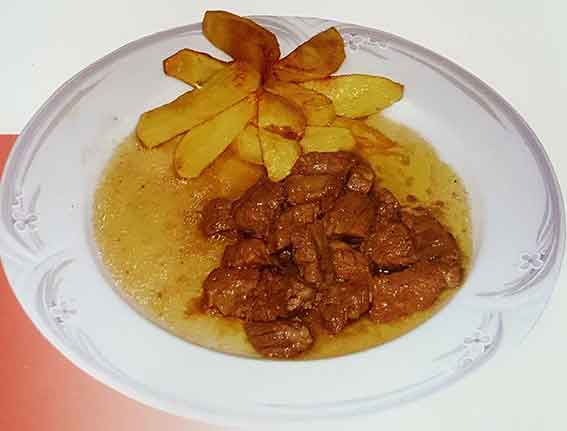 Foto relacionada con los platos típicos de Cabra