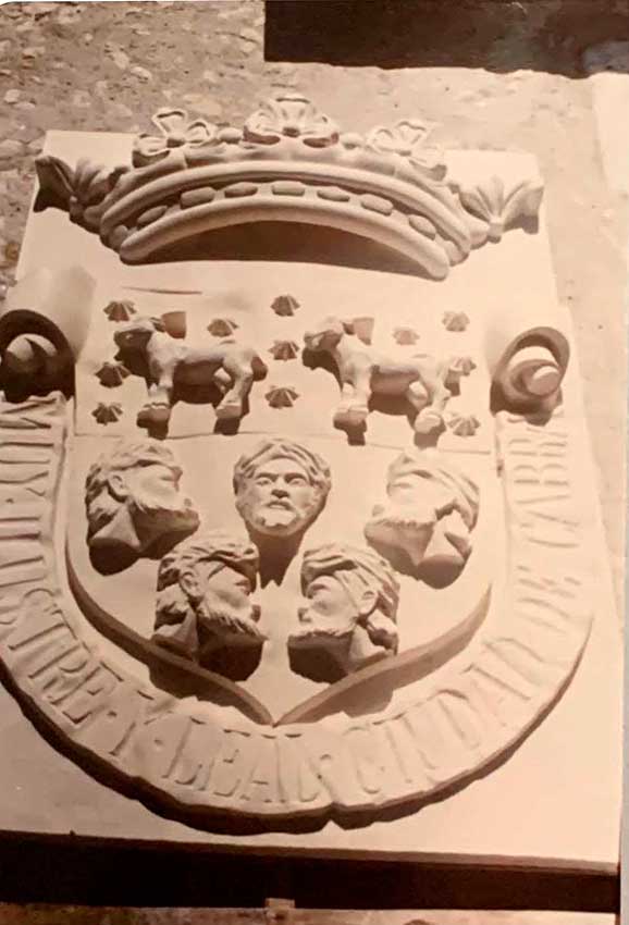 Fotografías relacionandas con la escultura en  Cabra