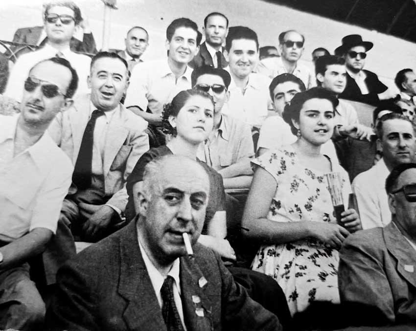 Fotografias relacionadas con la fiesta de los toros de Cabra