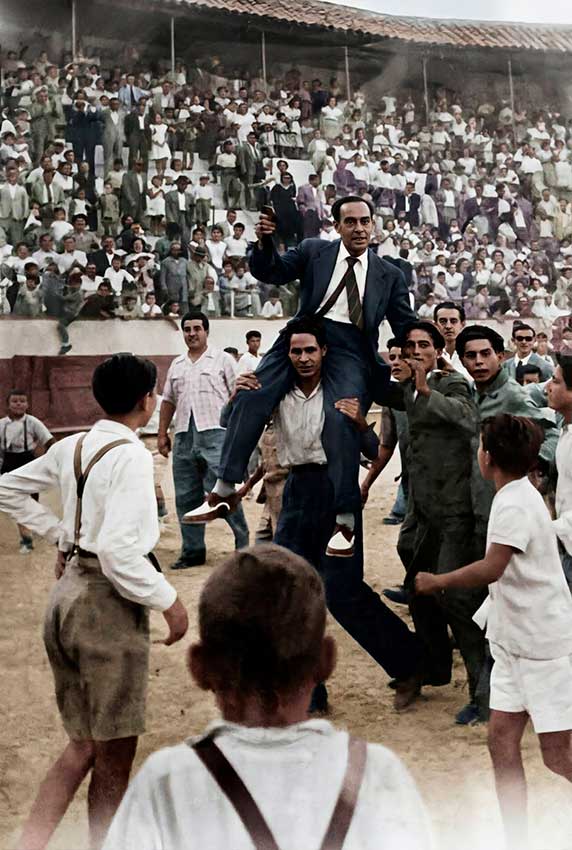 Fotografias relacionadas con la fiesta de los toros de Cabra