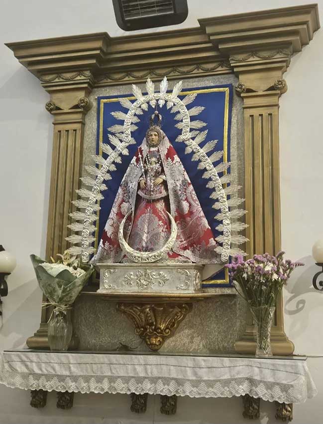 Fotografías relativa a la Virgen de la Sierra