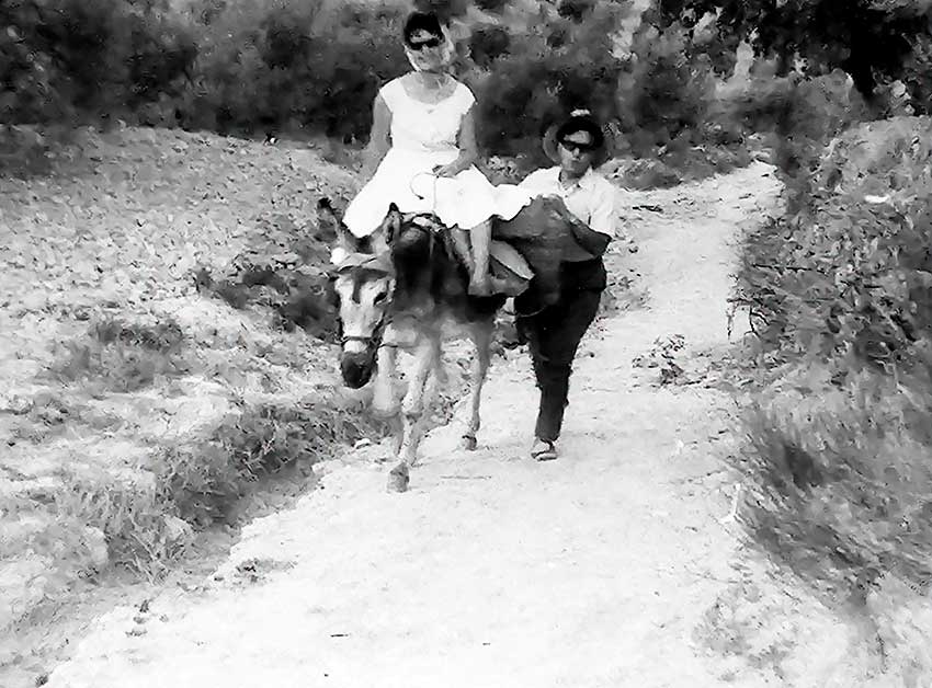 Fotografías relativa a la Virgen de la Sierra